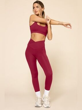 PopFlex Criss Cross Hourglass Leggings